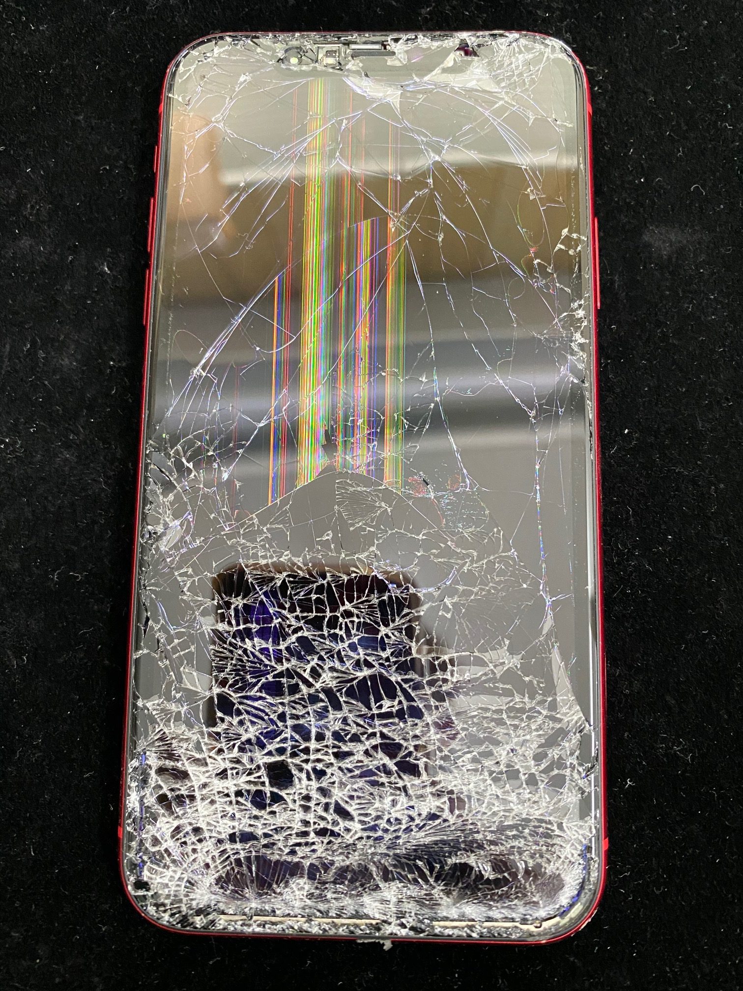 iPhone11画面ガラス割れで修理で松本市内のお客様がご来店されました