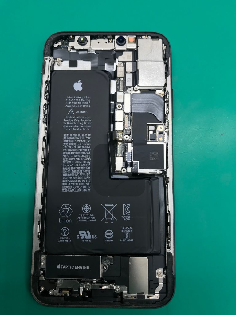 松本市iPhoneXsバッテリー交換修理