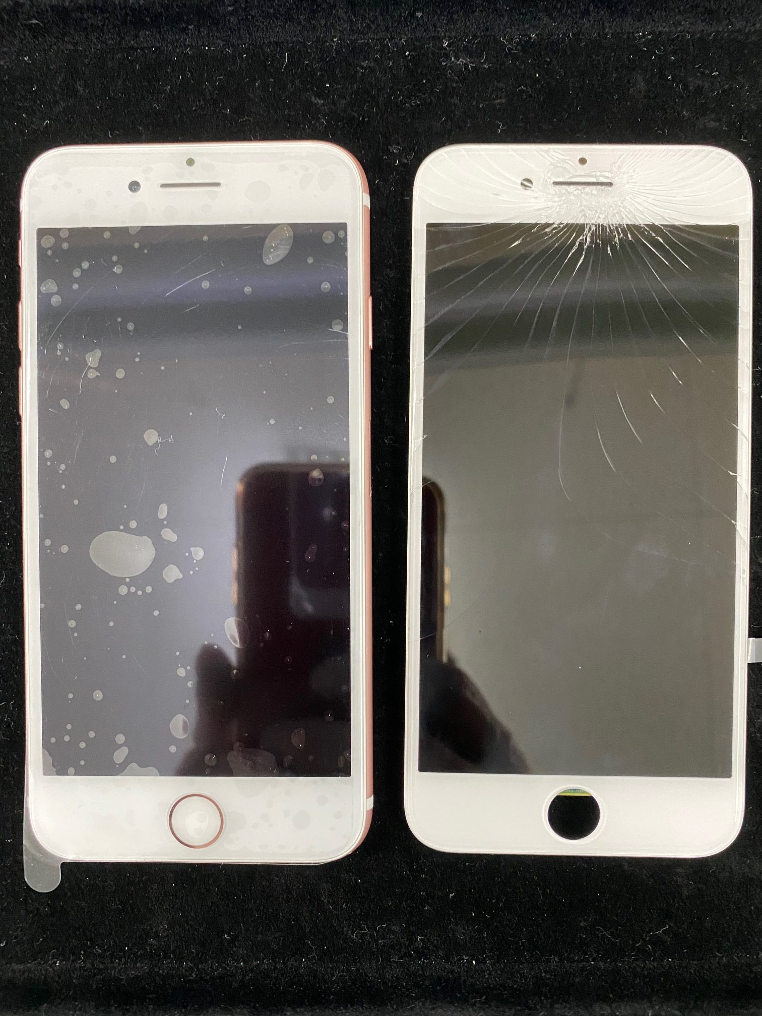 iPhone7フロントパネルガラス割れ修理